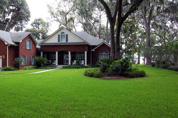 Beautiful homes deserve year-round protection.